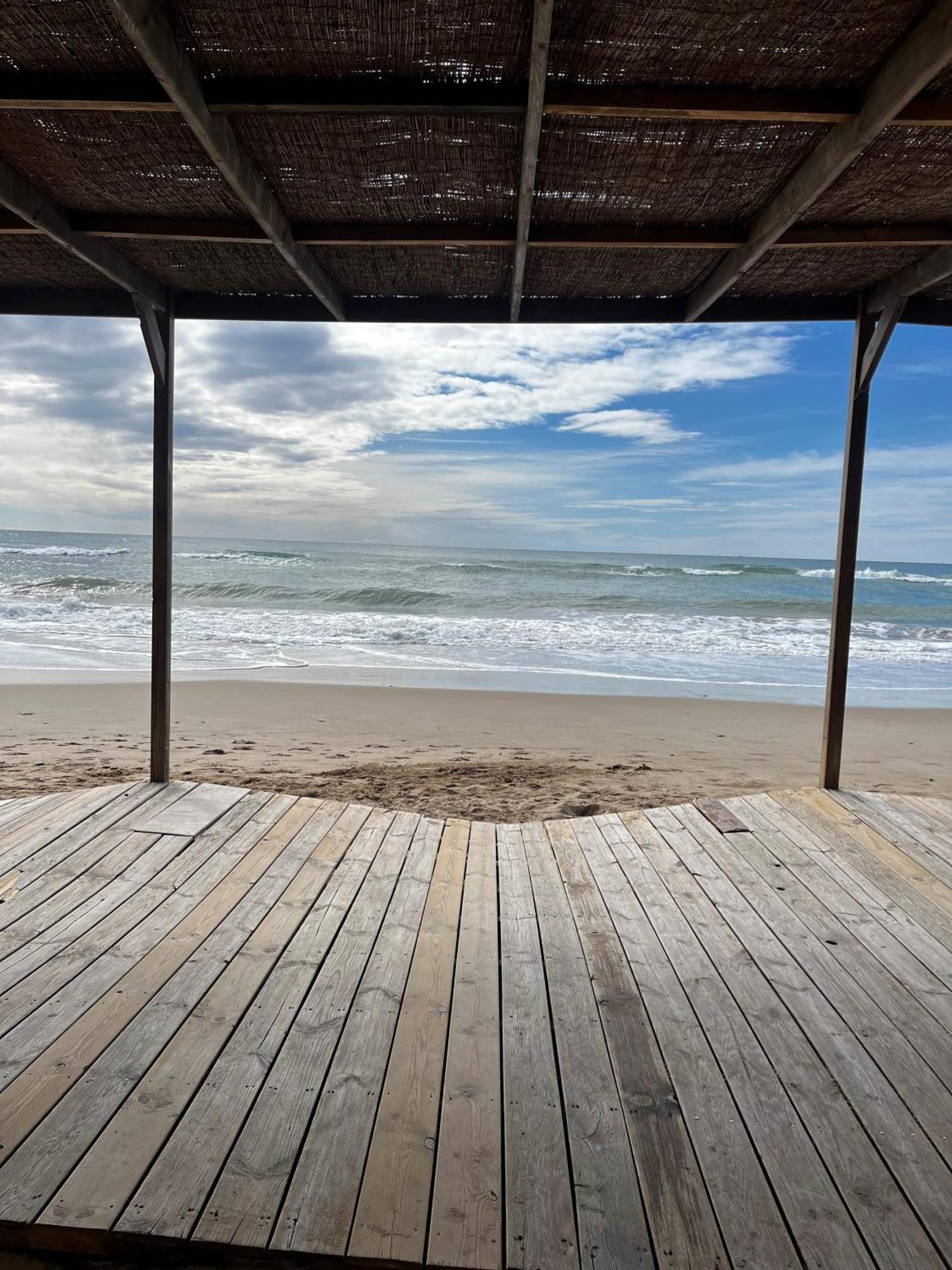 Acogedor Y Amplio Apartamento Familiar A Pie De Playa カラフェル エクステリア 写真