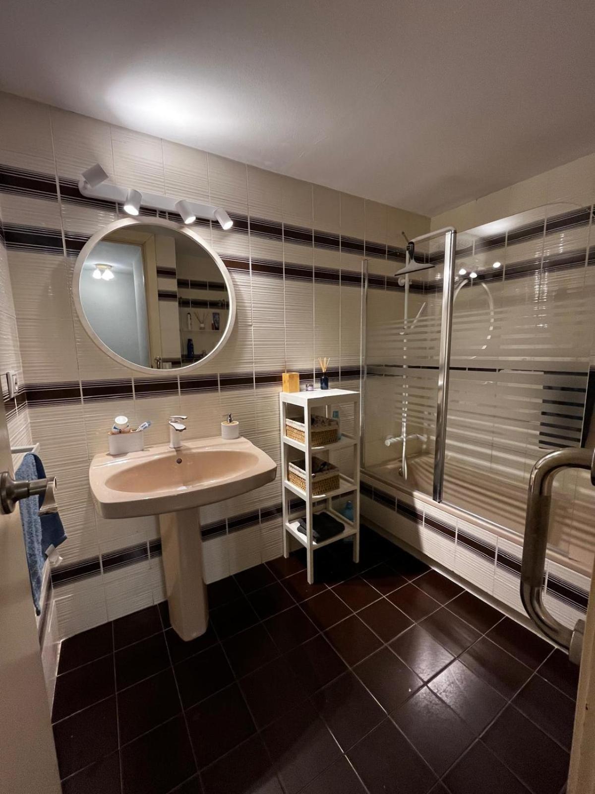 Acogedor Y Amplio Apartamento Familiar A Pie De Playa カラフェル エクステリア 写真
